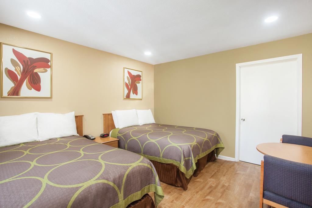 במוטל Super 8 By Wyndham Redlands/San Bernardino מראה חיצוני תמונה
